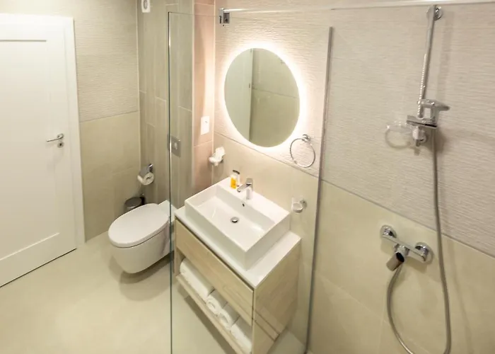 Urban Plaza Mountain View Luxury Retreat Apartamento *